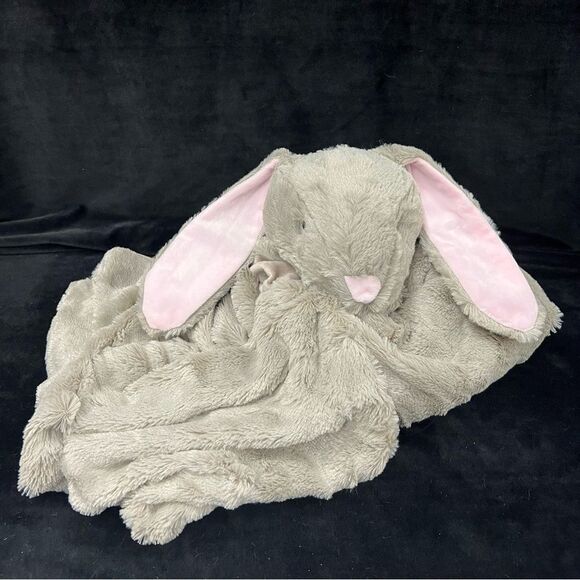 Workday bunny blanket Lovie NWOT - Picture 1 of 5